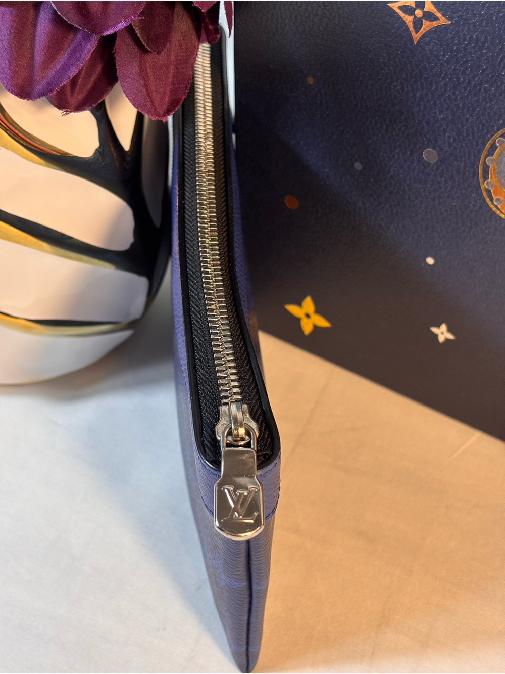 Louis Vuitton Cobalt Discovery Pouch - Picture 5 of 14